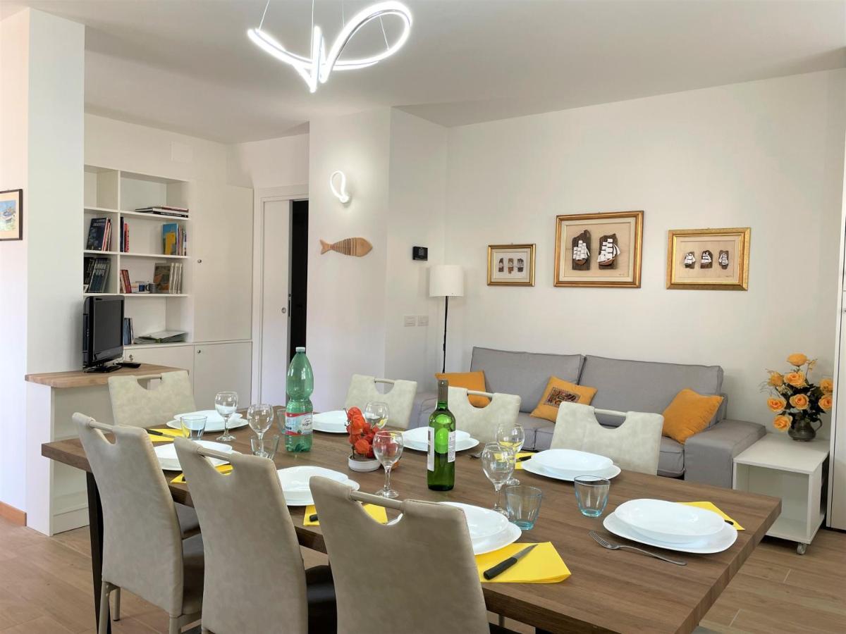 Giorni Felici Tutto Nuovo, Giardino, Parcheggio Apartamento Verbania Exterior foto