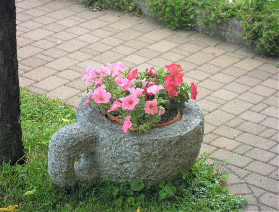 Giorni Felici Tutto Nuovo, Giardino, Parcheggio Apartamento Verbania Exterior foto