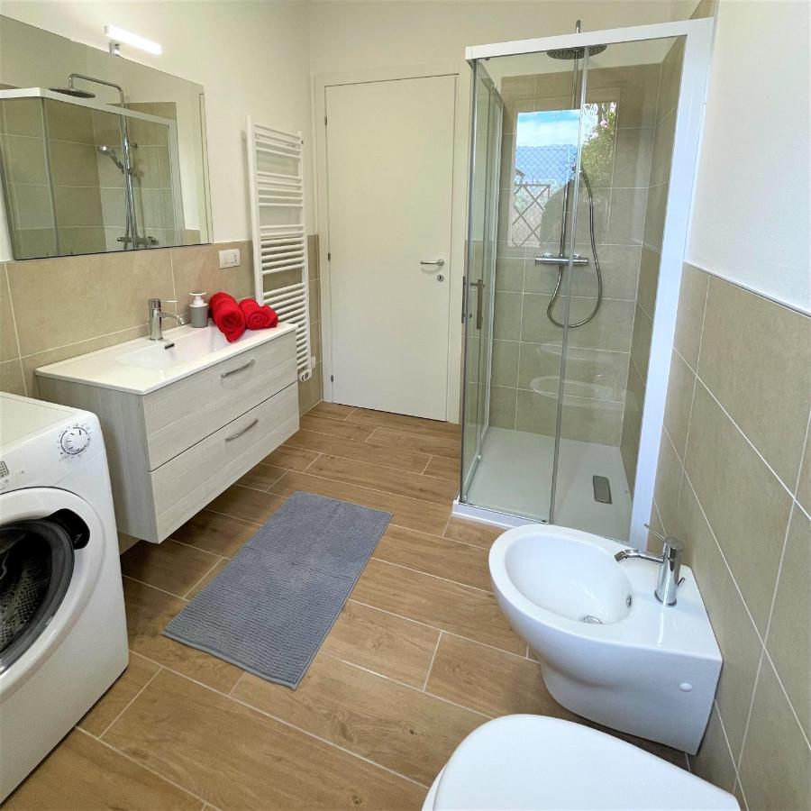 Giorni Felici Tutto Nuovo, Giardino, Parcheggio Apartamento Verbania Exterior foto