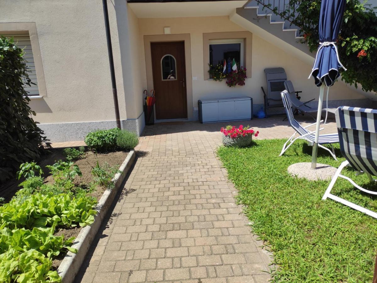 Giorni Felici Tutto Nuovo, Giardino, Parcheggio Apartamento Verbania Exterior foto